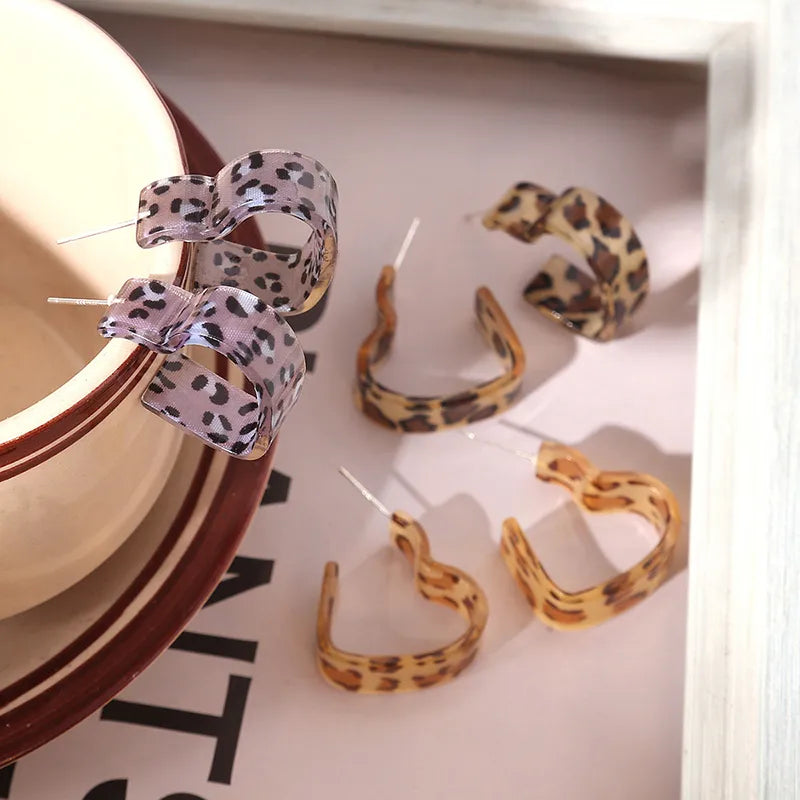 Resin Heart Animal Print Hoop | Brown