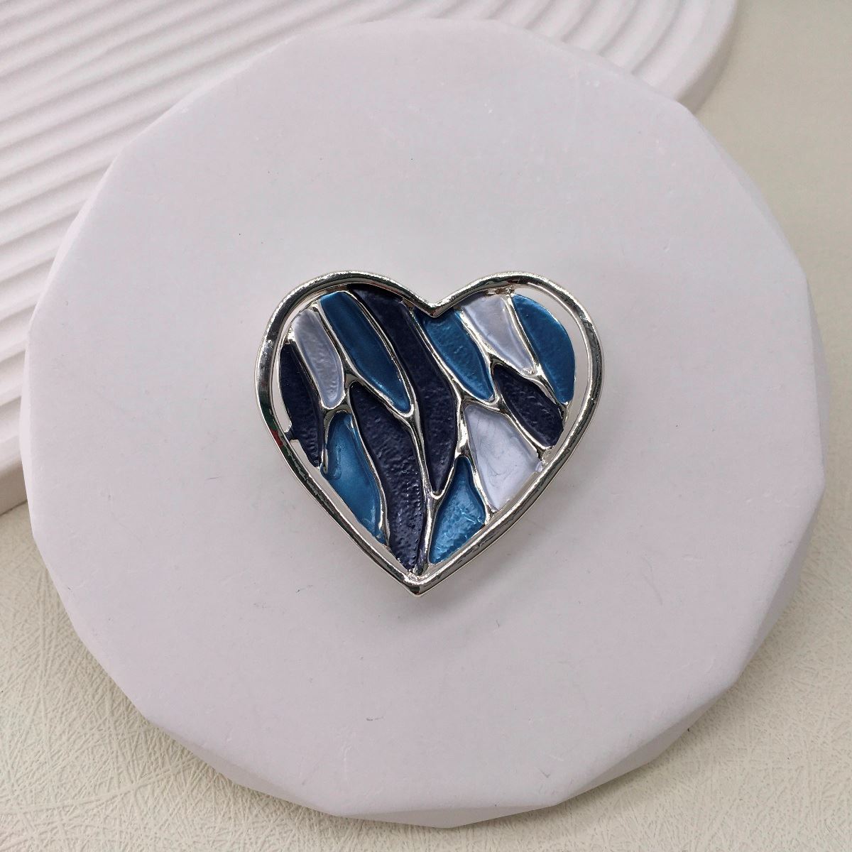 Magnetic Brooch | Heart