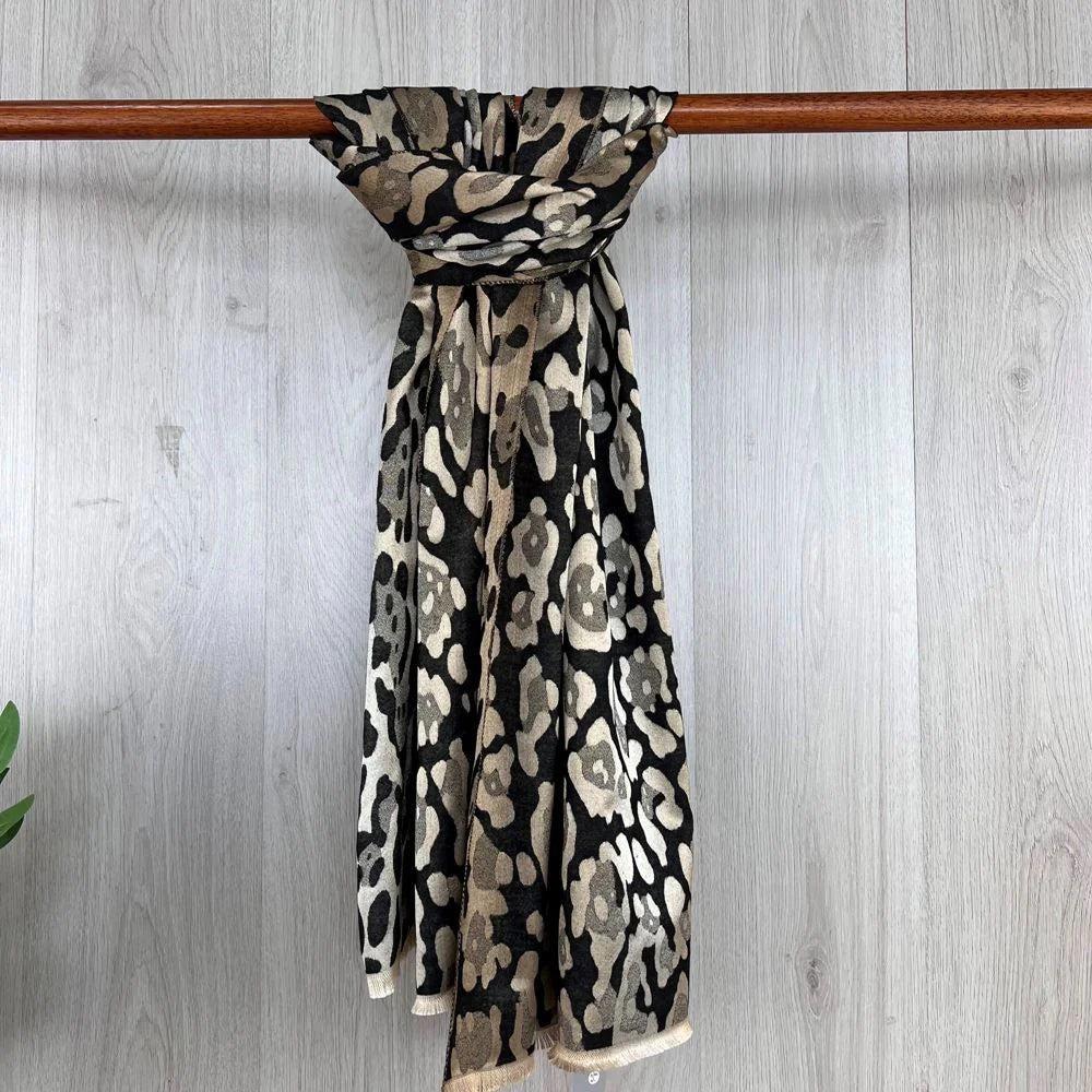 Fine Animal Print Scarf | Black