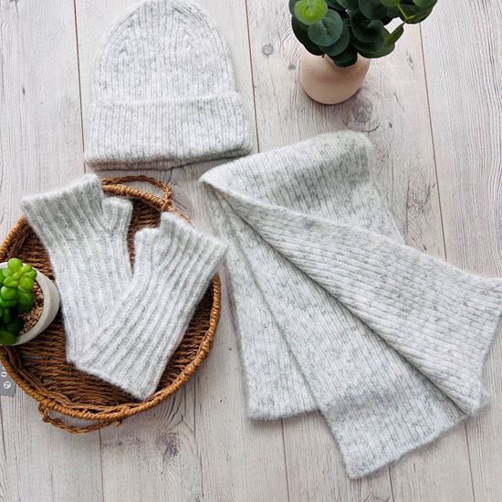 Scarf, Wrist Warmers & Hat Set | Grey White