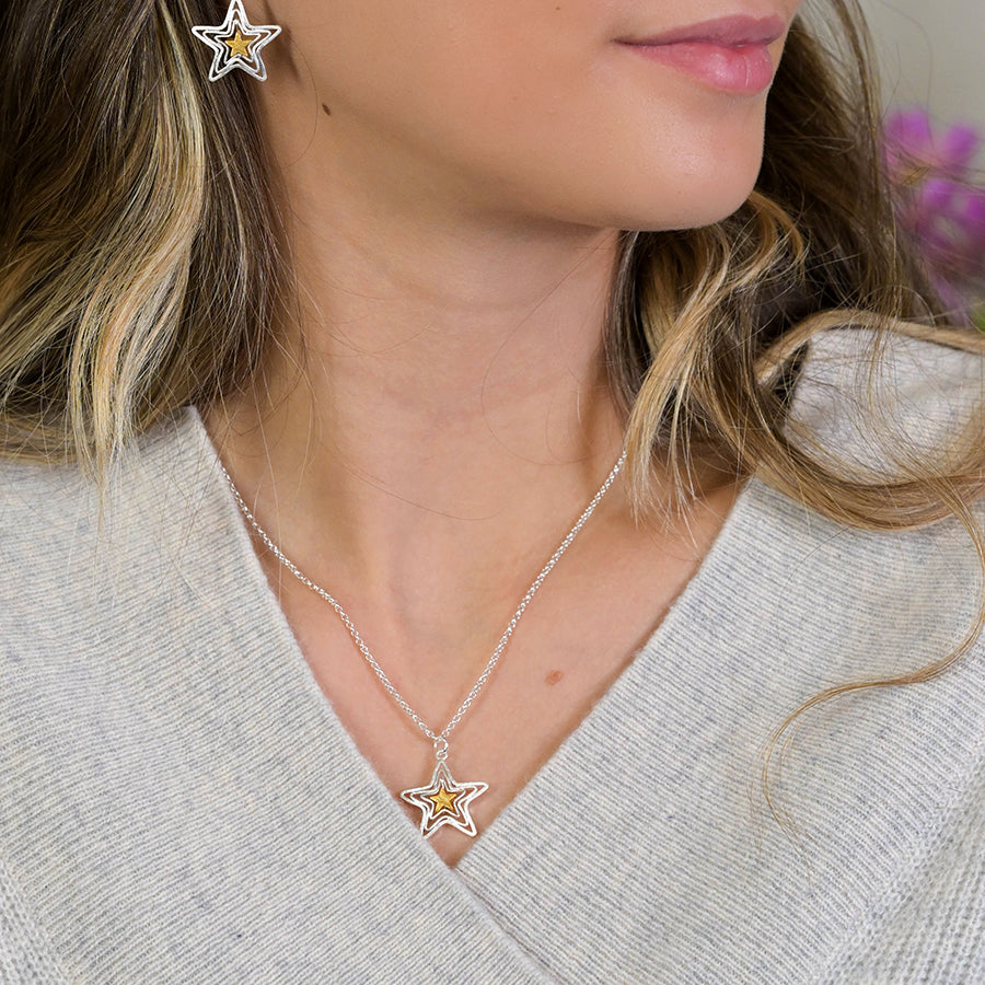 Two Tone Centre Wire Stars Necklace