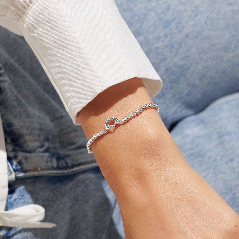 Joma Jewellery | a little bracelet | Friendship