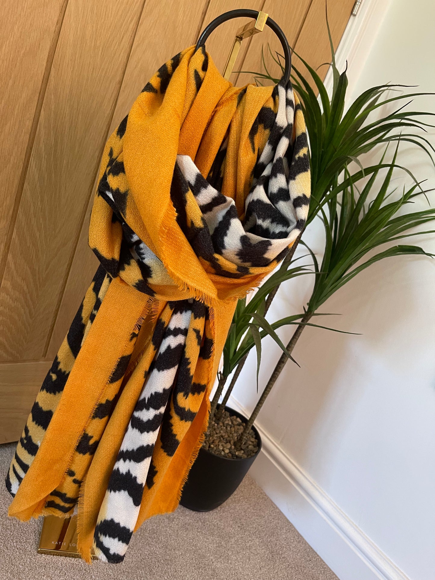 Bold Tiger Print Winter Scarf