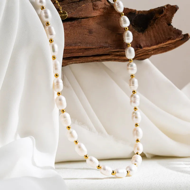 Handmade Freshwater Pearl Beaded Necklace | Full