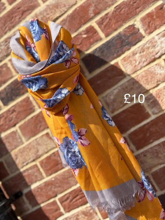 SCARF SALE!