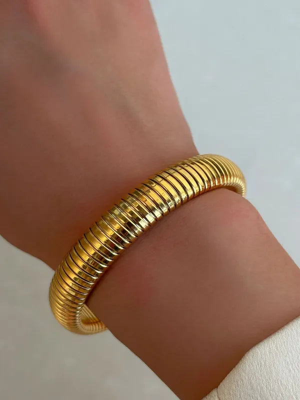 Solid Bangle Bracelet