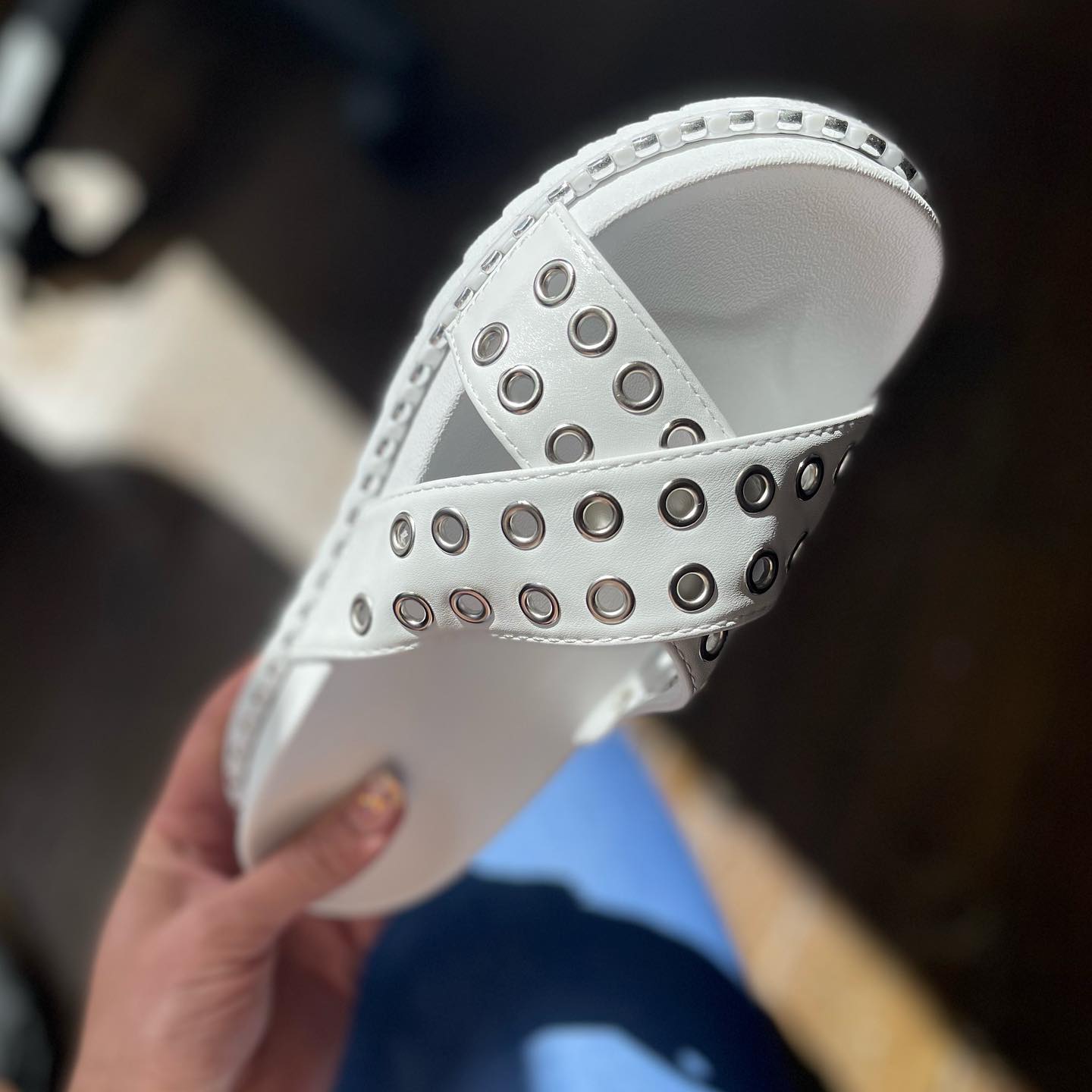 Ladies Eyelet Crossover Sliders | White